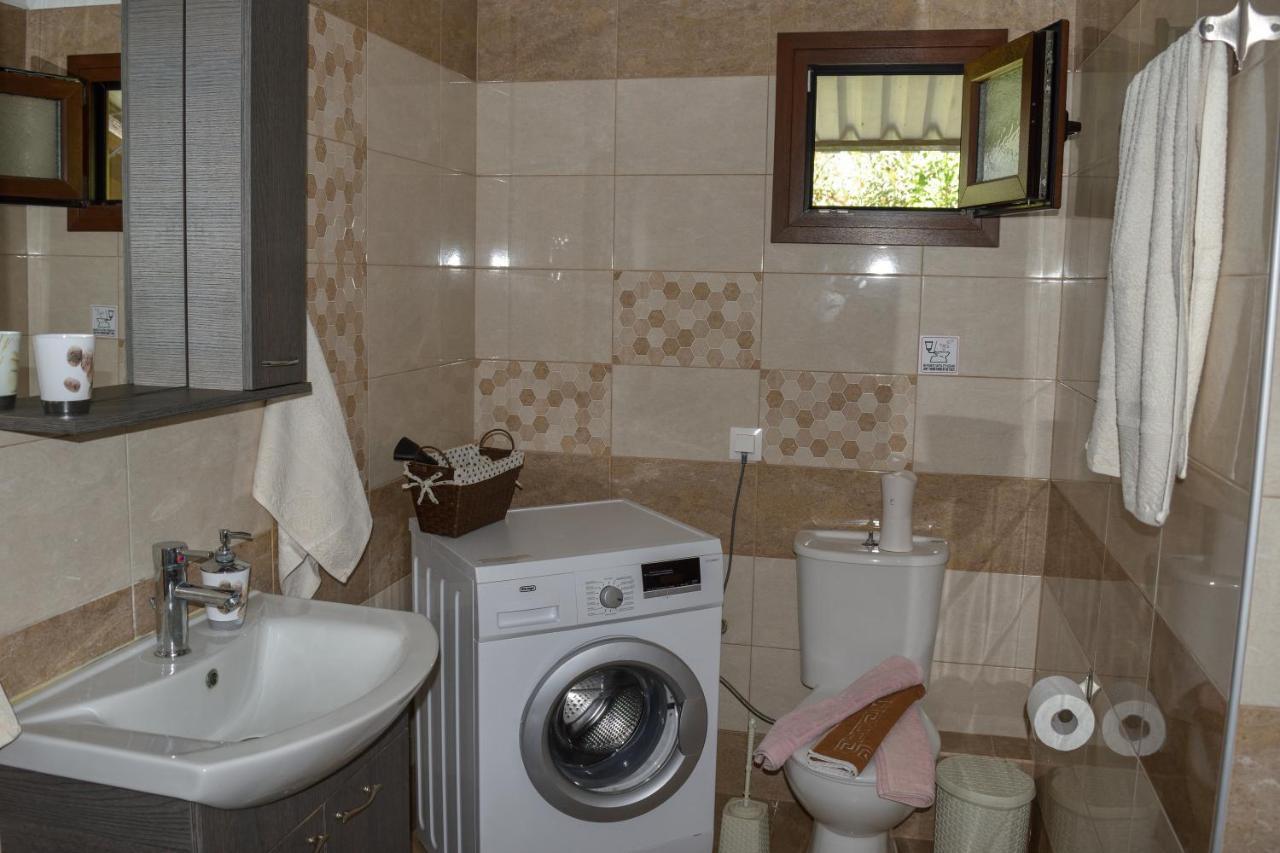 Petros House Apartment Никити Екстериор снимка