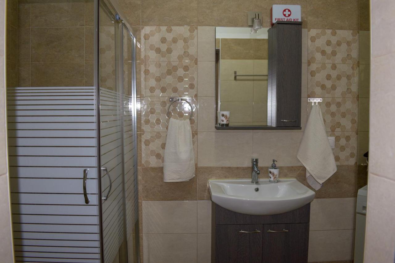 Petros House Apartment Никити Екстериор снимка